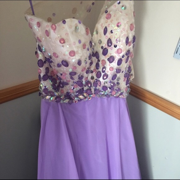 Prom Dress - Picture 3 of 4